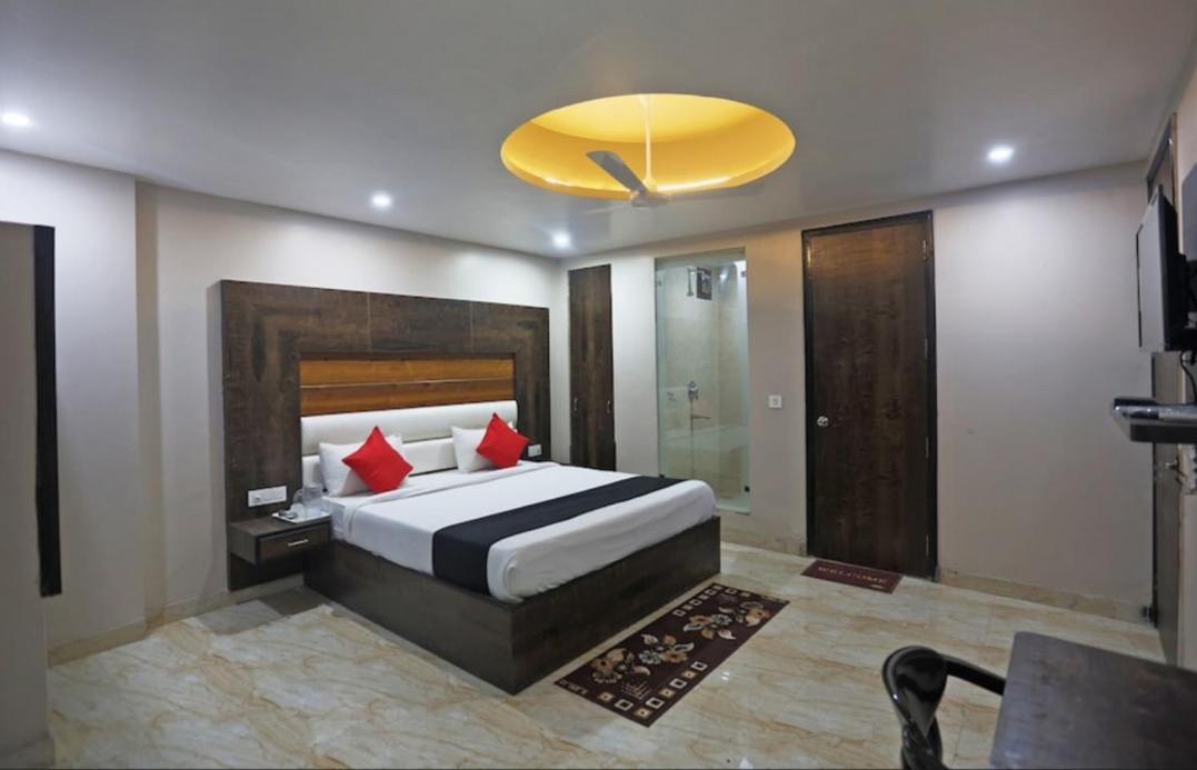 Hotel Amour By Rpi New Delhi Buitenkant foto